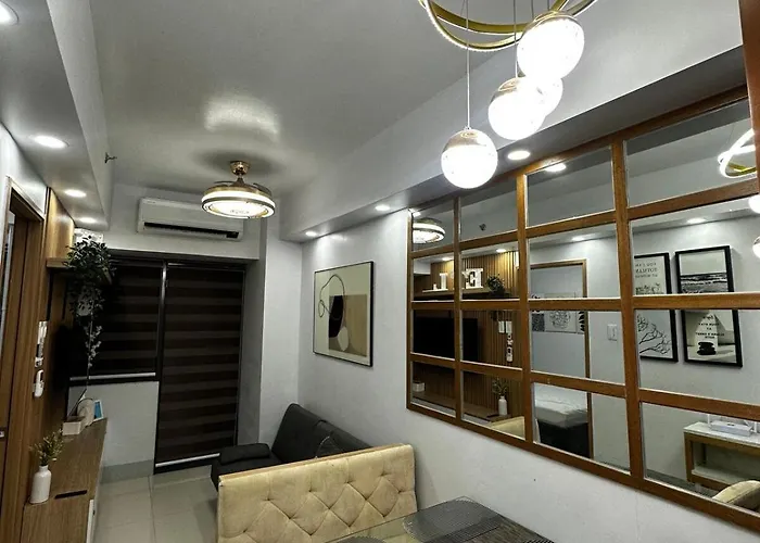 Shore 3 Residences With Wifi, Balcony, Pool Apartment Manila